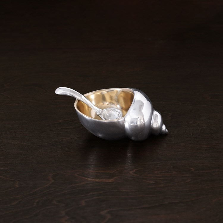 Sierra Modern Ocean Conch Salt Cellar with Spoon Gold Beatriz Ball